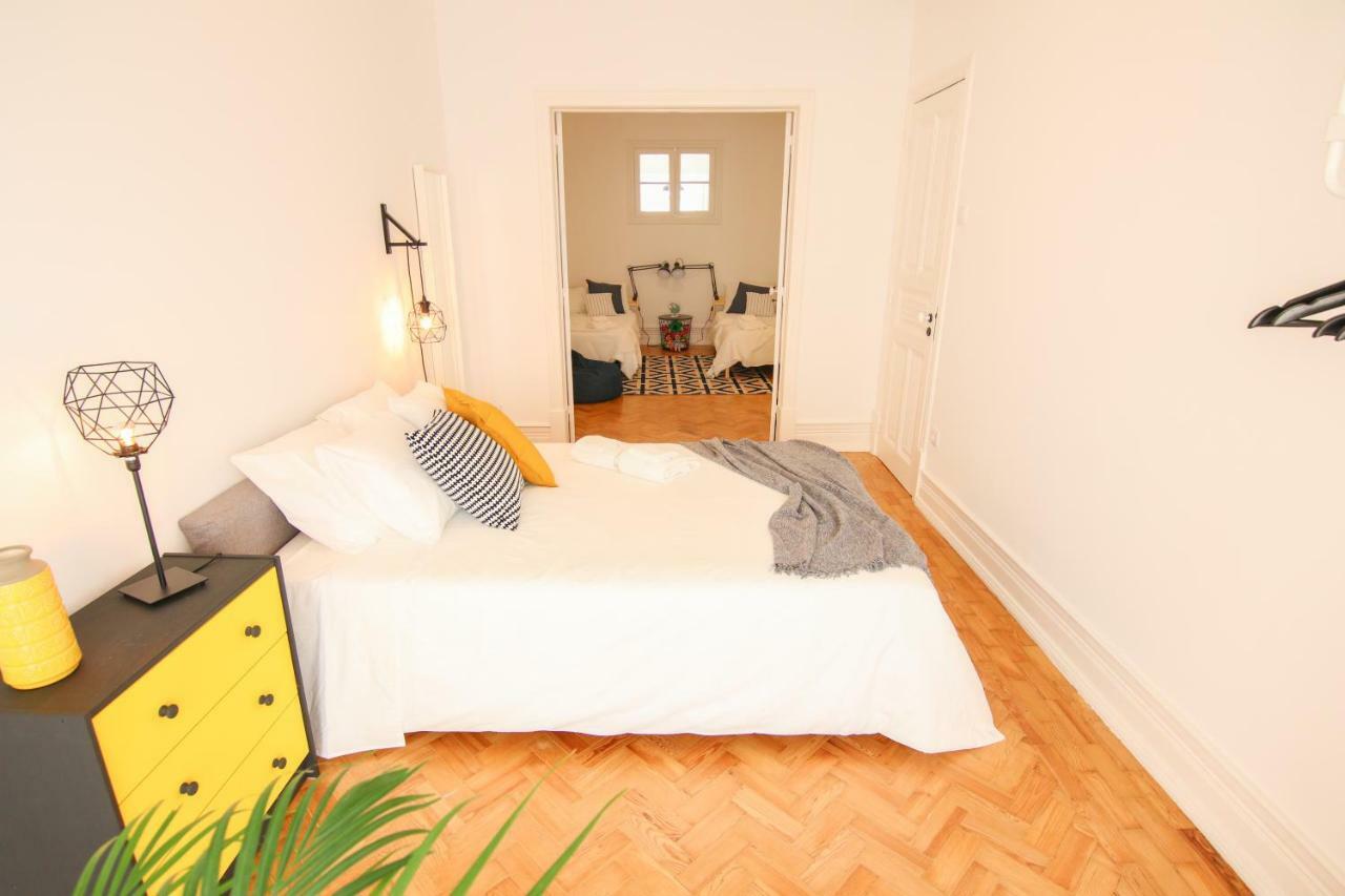 Amazing Apartment Fully Renovated In Center Lisbon Luaran gambar