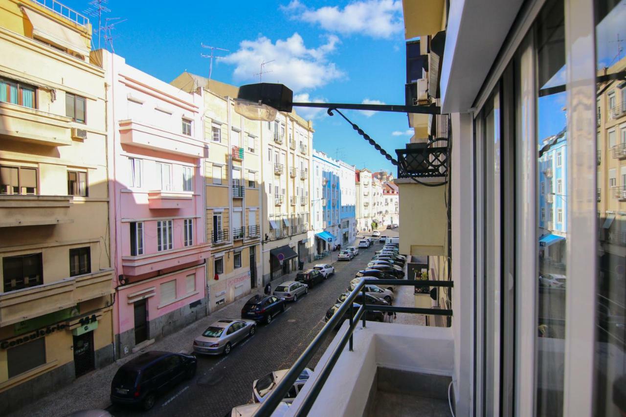 Amazing Apartment Fully Renovated In Center Lisbon Luaran gambar