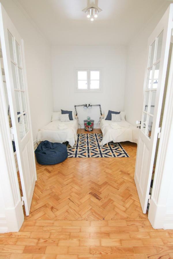 Amazing Apartment Fully Renovated In Center Lisbon Luaran gambar